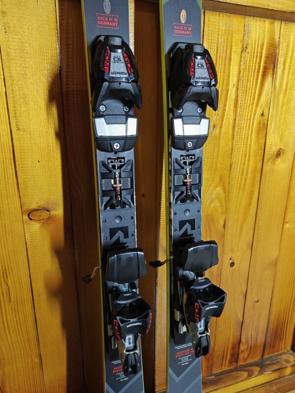 NOVÉ LYŽE VOLKL RACETIGER SL WORLDCUP JR FIS 150CM --MODEL 2025--